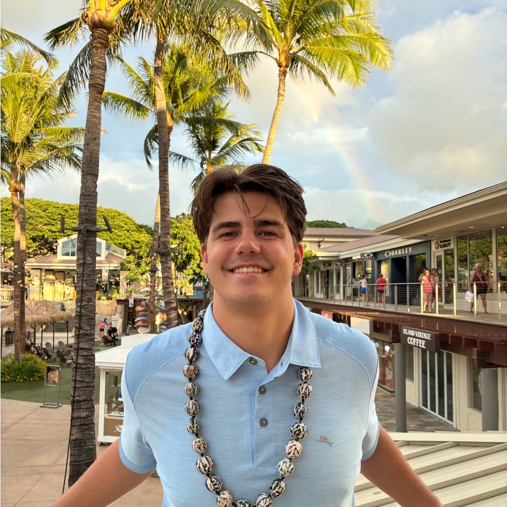 Meet your Posher, Evan